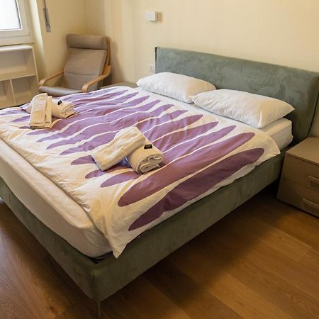 Bilocale Moderno Ed Esclusivo Apartment Milan Exterior photo