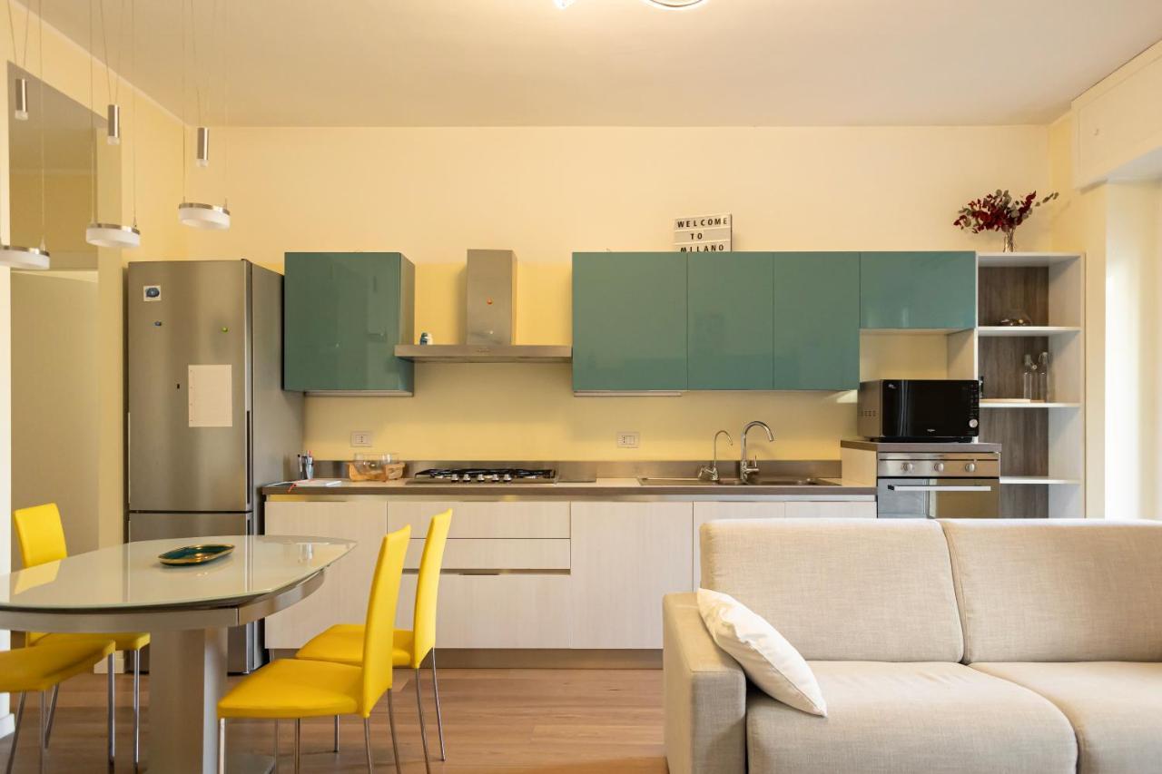 Bilocale Moderno Ed Esclusivo Apartment Milan Exterior photo