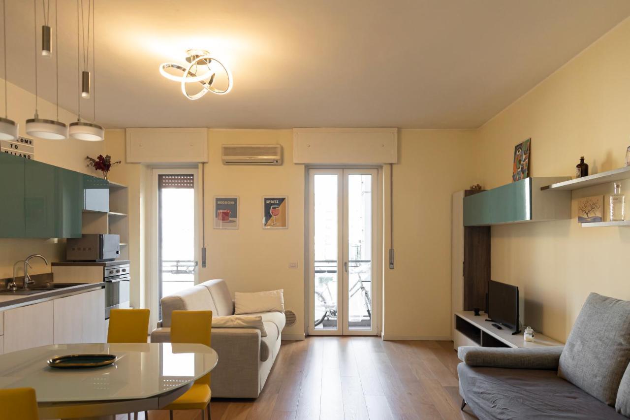 Bilocale Moderno Ed Esclusivo Apartment Milan Exterior photo