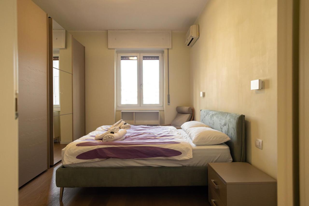 Bilocale Moderno Ed Esclusivo Apartment Milan Exterior photo